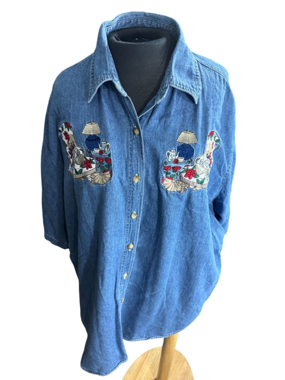 Quizz New York Womens Embroidered Denim Shirt Button Front Size 22